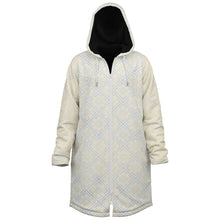 Diamond Enterprise Blanket Cloak in White Glare