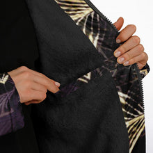 Eminence Trap Blanket Cloak