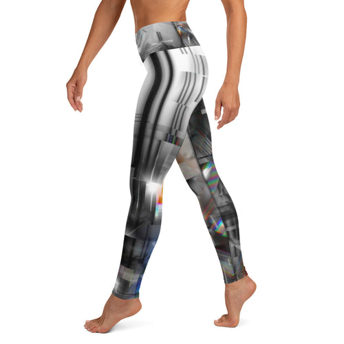 Scratching a Glitch Yoga Leggings