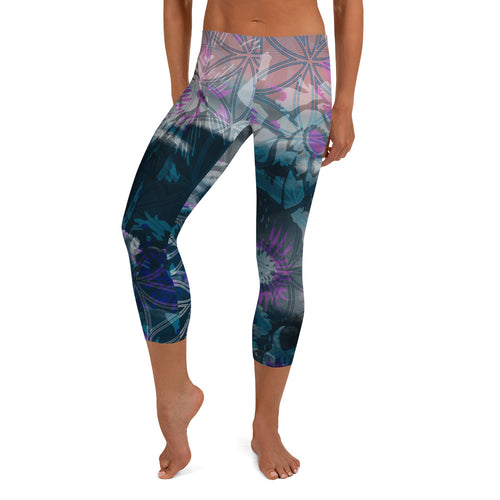 Wading in the Wake Capri Leggings